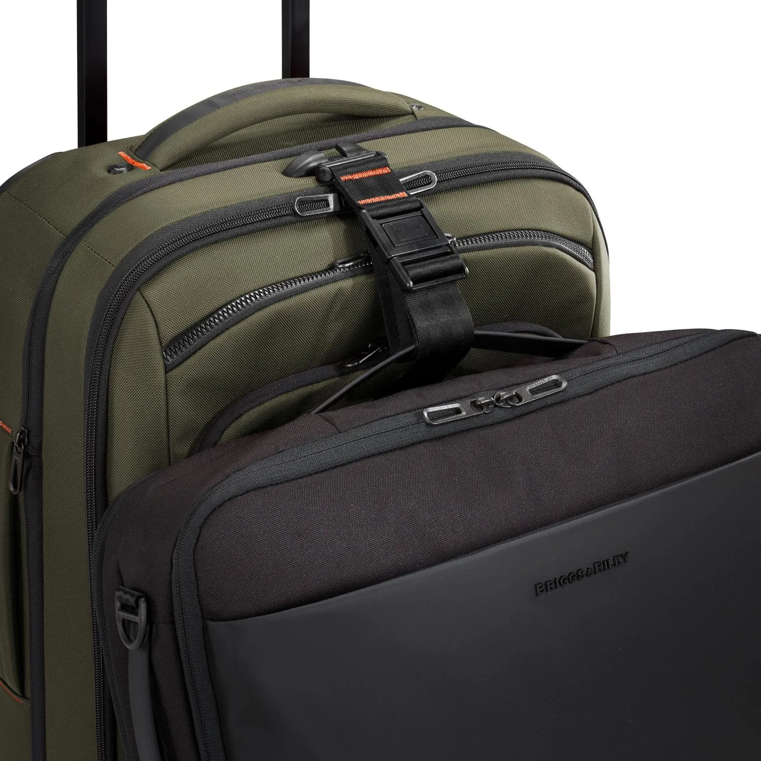 Briggs & Riley ZDX International Carry-on Expandable Spinner Hunter