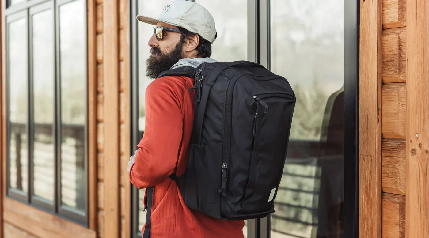 Evergoods Civic Travel Bag 26L - Solution Dyed Black