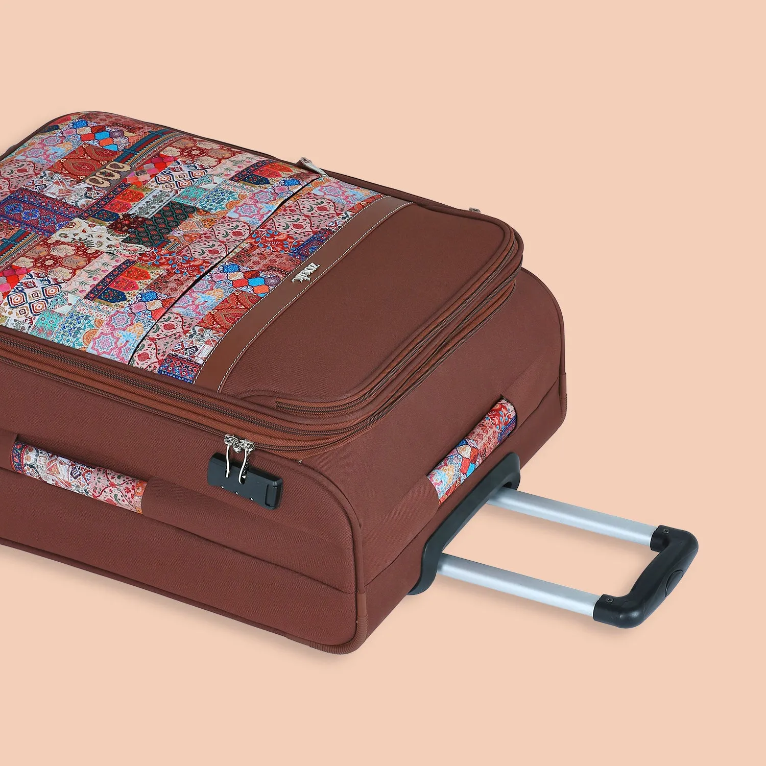 Kutch Gamthi Avasa Trolley Bag (Cabin)