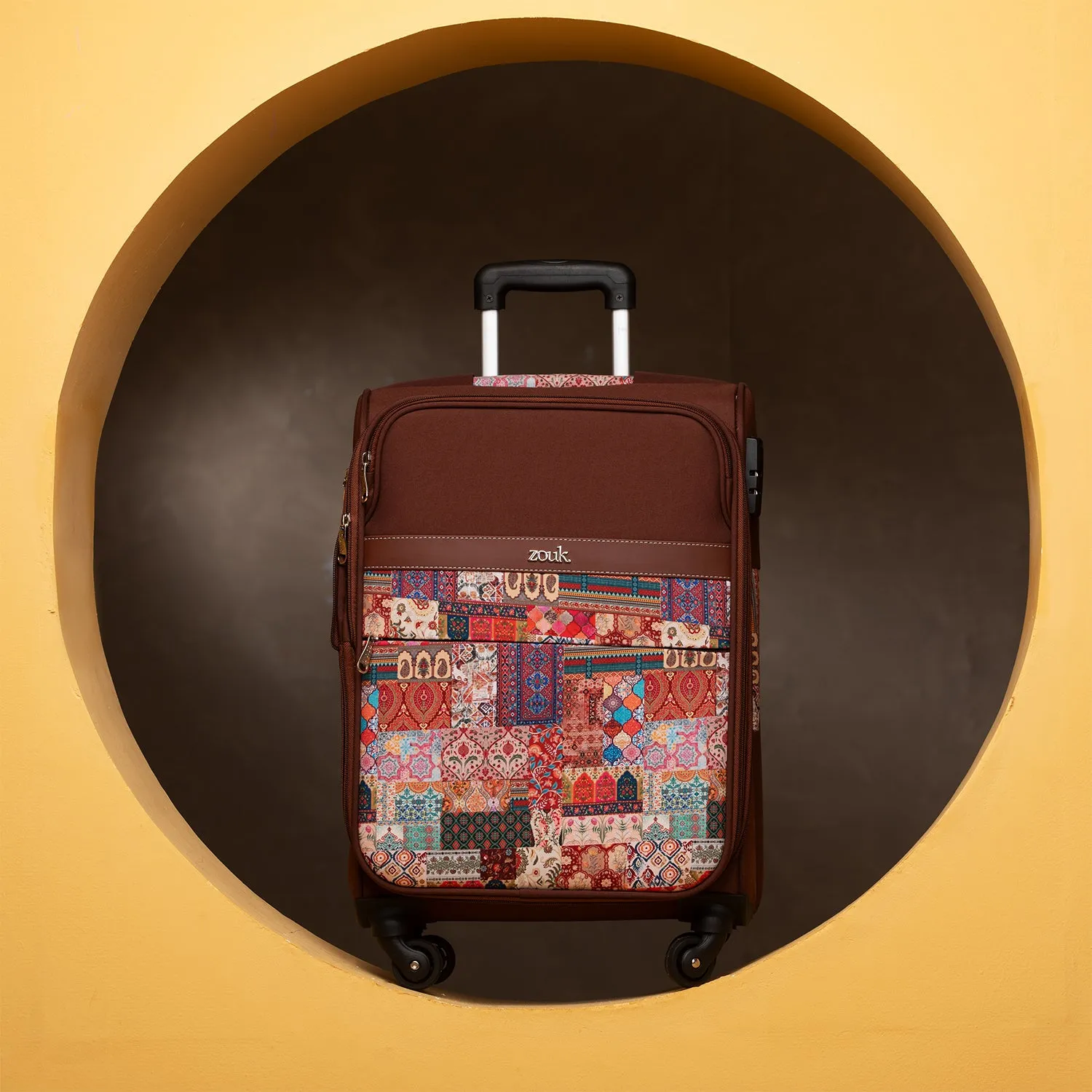 Kutch Gamthi Avasa Trolley Bag (Cabin)
