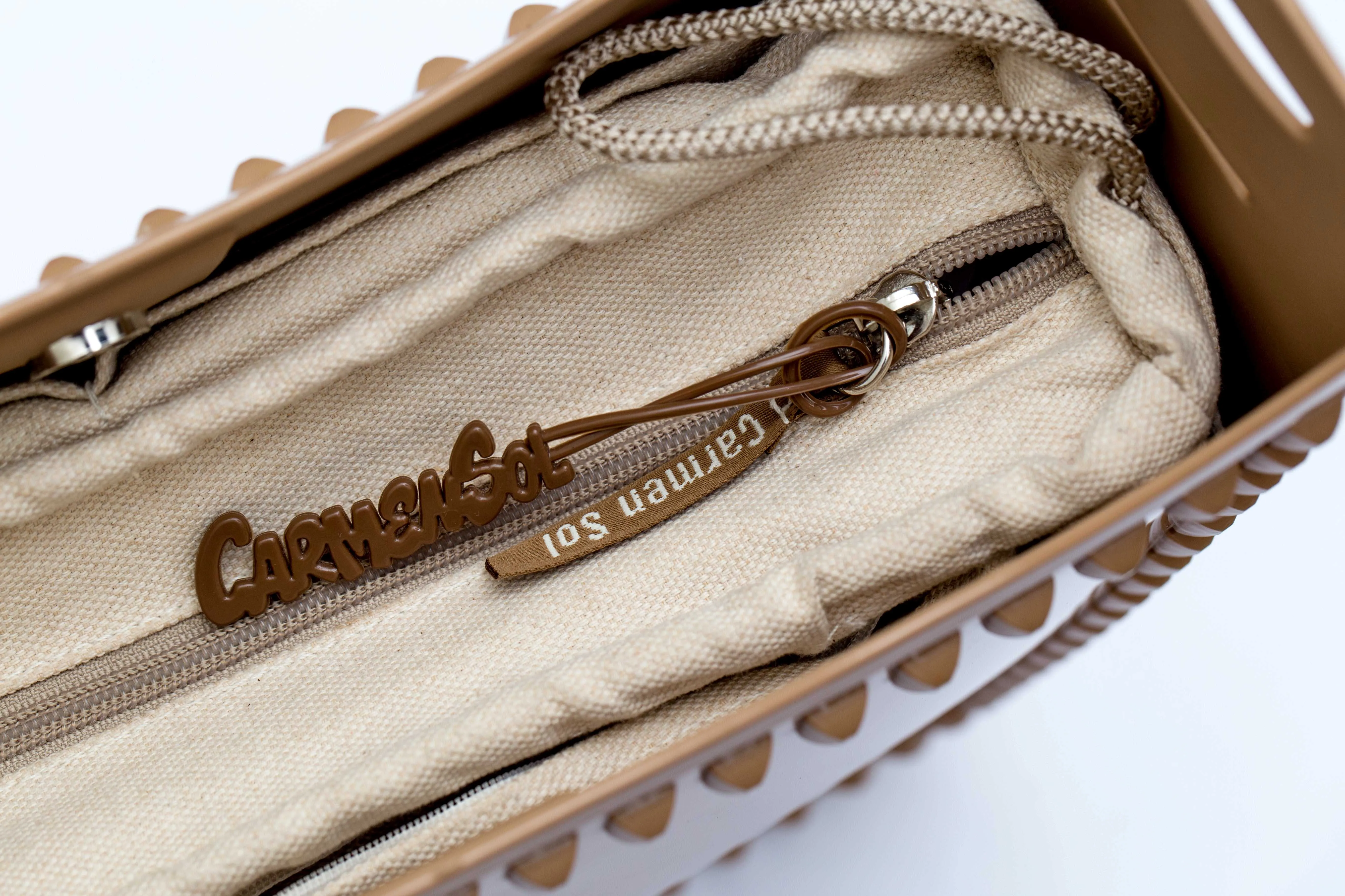 Mini Tote Organizer: Il Borsello