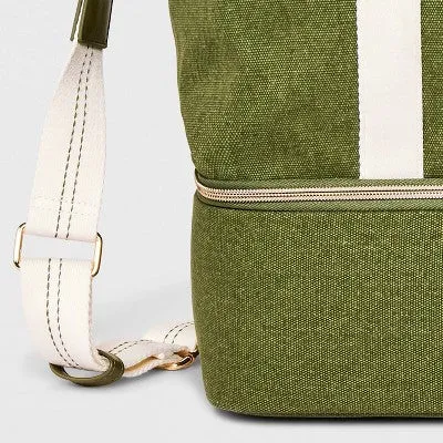 New - Easy Go Weekender Bag - Universal Thread Green