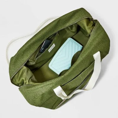 New - Easy Go Weekender Bag - Universal Thread Green