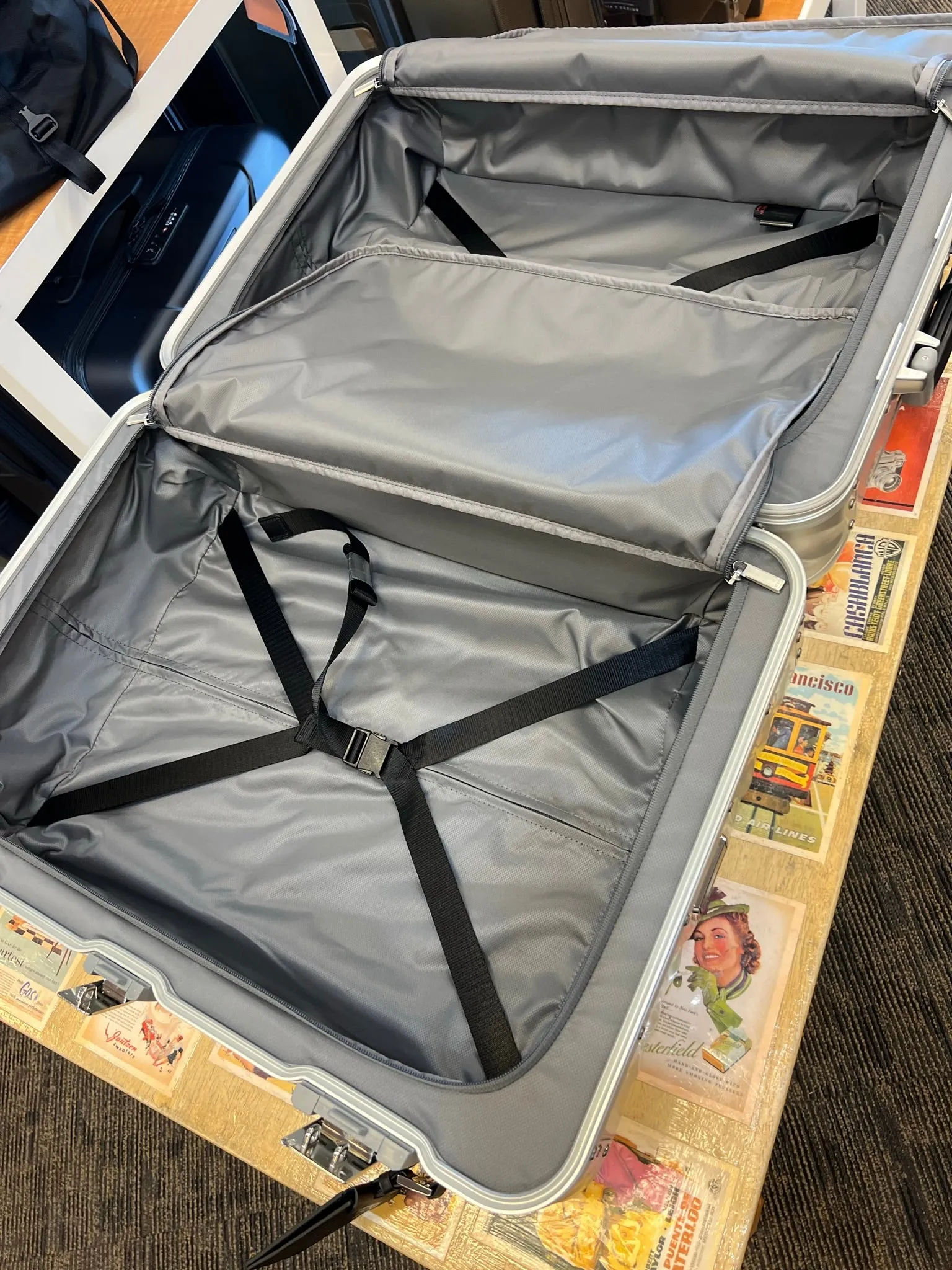 On Sale- TUMI 19 Degree 22” Aluminum Hardsided Continental Carry-On Spinner- floor model
