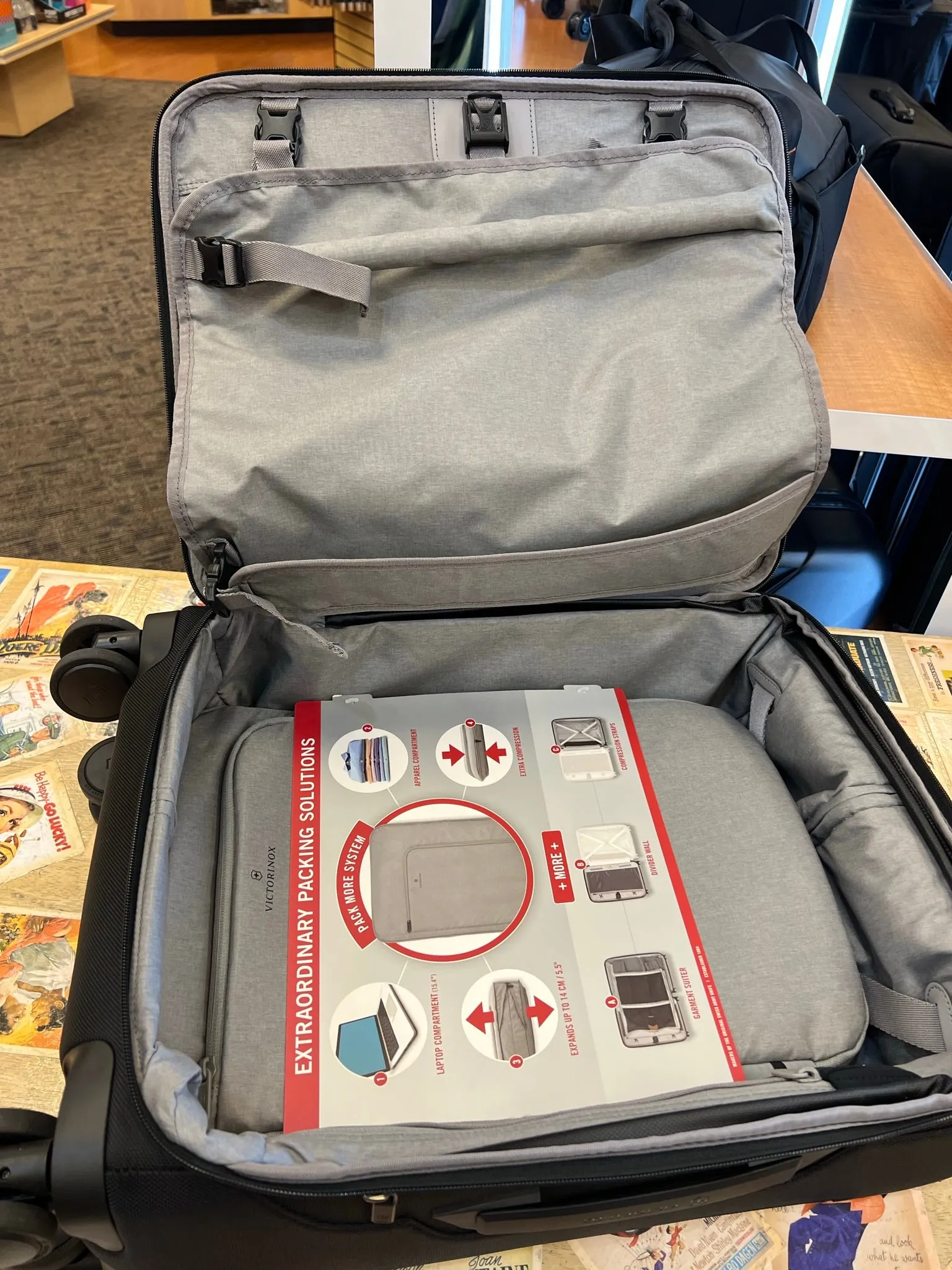 Victorinox Werks Traveler 6.0 Softside Global Carry-On Spinner